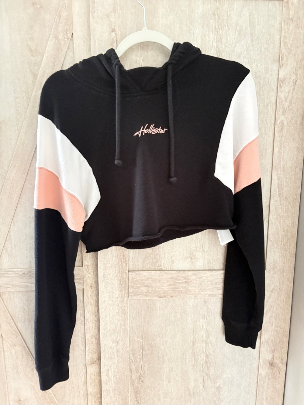 Hollister Black Pink Colorblock Cropped Hoodie | Small